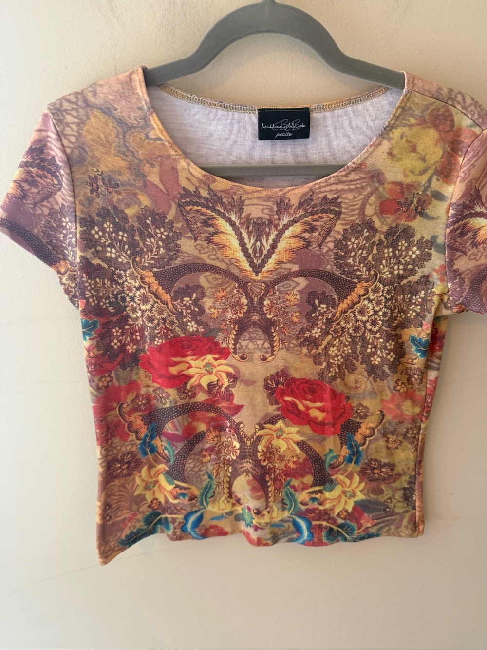 90s Y2K Vintage Euro Floral Graphic babydoll Tee made in USA size medium?